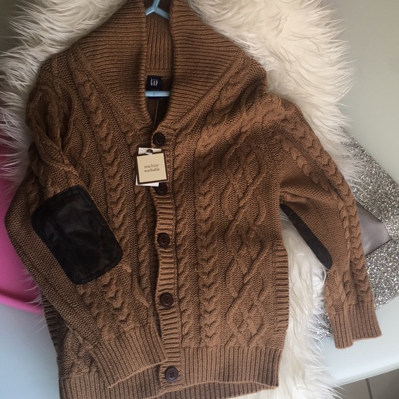 GAP Other - Gap Adorable boys Sweater